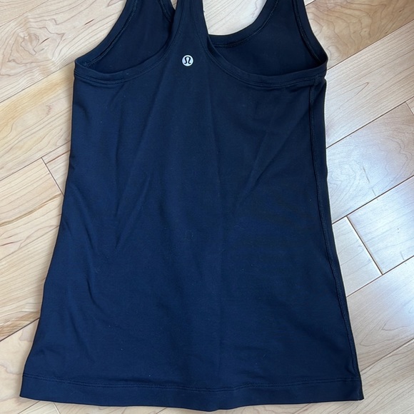 Lululemon black tank top - Picture 4 of 4